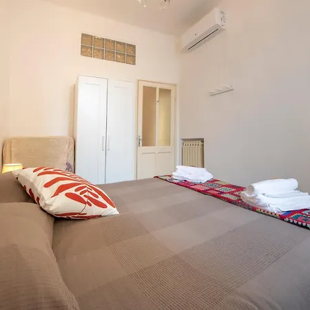 Apartament 244 - Casa Ludo, Centro Storico,140m Dalla Baia Del Silenzio Patrimonio Unesco E Mare *