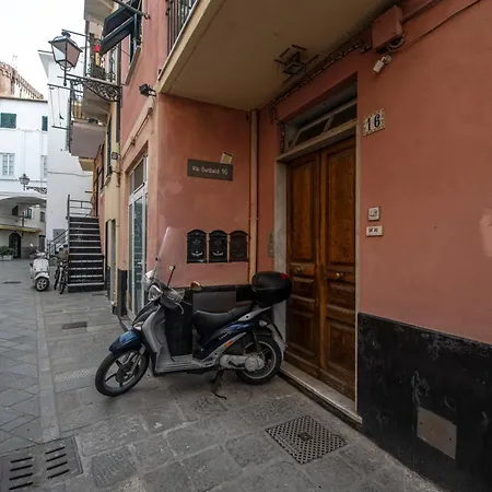 244 - Casa Ludo, Centro Storico,140m Dalla Baia Del Silenzio Patrimonio Unesco E Mare *